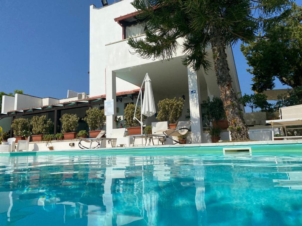 Casa Vacanza Augusto Уджано-ла-Кьеза Экстерьер фото